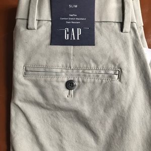 Gap Flex Light Khaki Men’s Pants 28x30 Slim